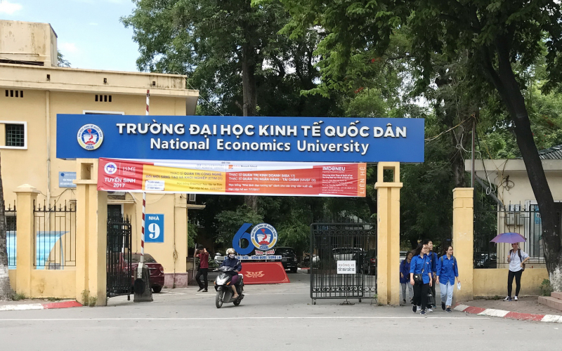 Điểm nhận hồ sơ xét tuyển Đại học Kinh Tế Quốc dân năm 2018 là bao nhiêu?