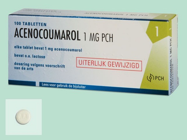 Thuốc Acenocumarol: Công dụng, liều dùng và tác dụng phụ