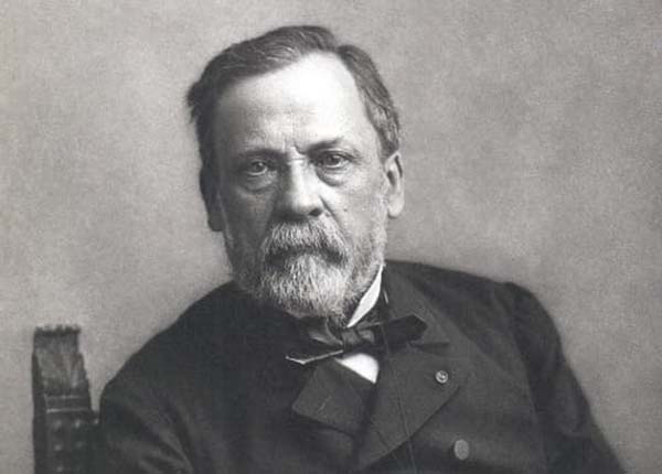 Louis Pasteur cha đẻ “ngành vi sinh vật” chưa bao giờ học y